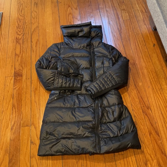 BCBGMAXAZRIA down coat size m - Picture 4 of 8